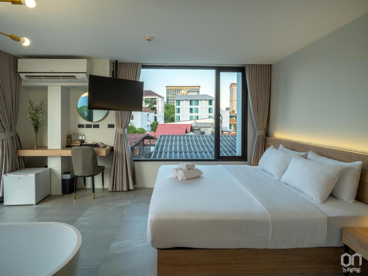 On Thapae Gate Chiangmai Hotell Chiang Mai Exteriör bild