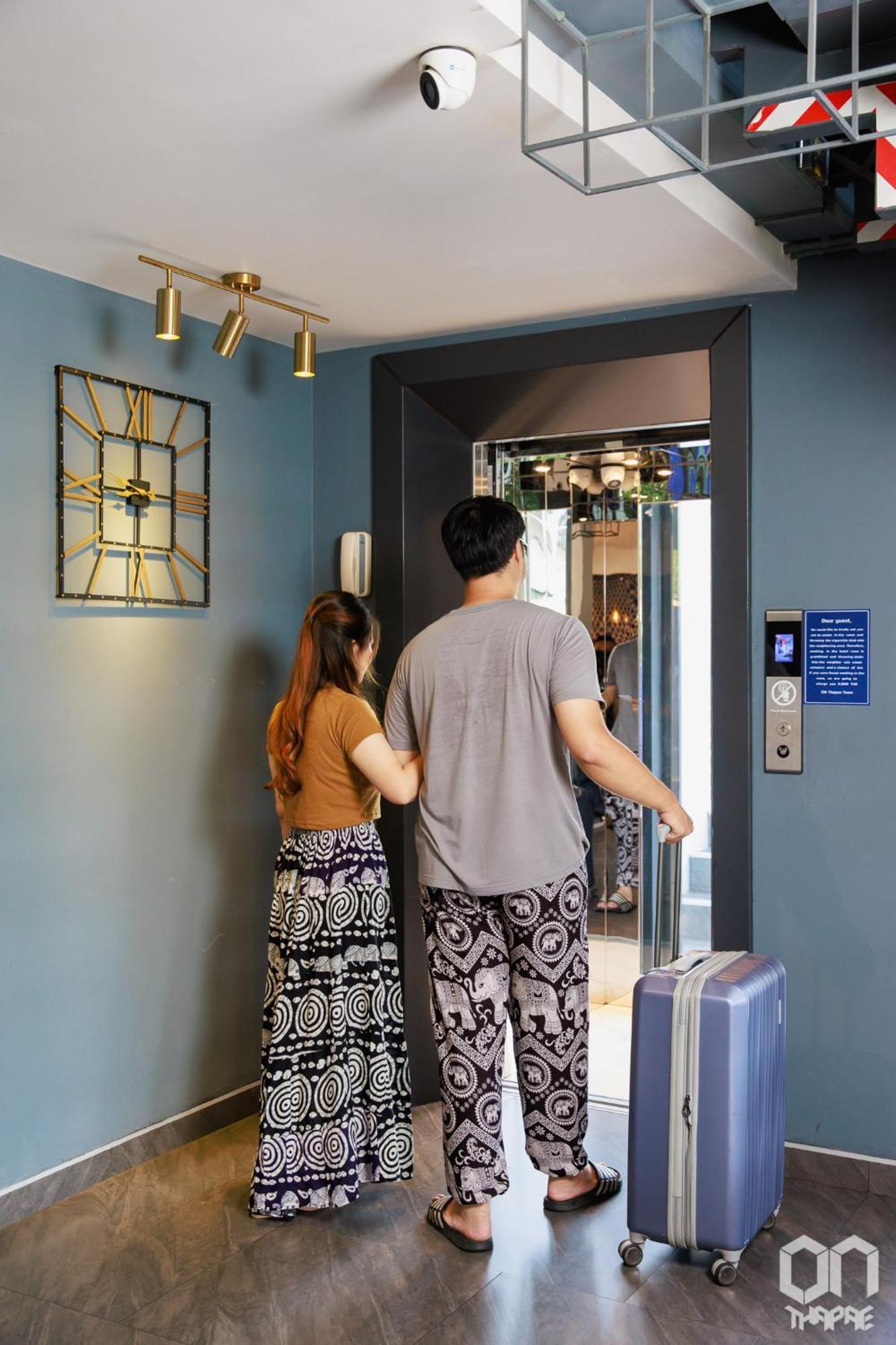 On Thapae Gate Chiangmai Hotell Chiang Mai Exteriör bild